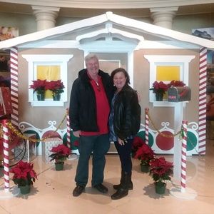 Meet your Posher, Connie